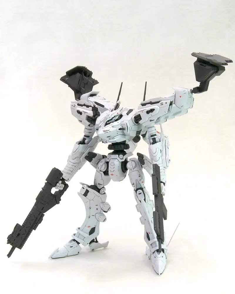 VI090_WhiteGlint_VOBset_02.webp