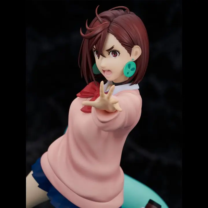 363061-pvc-figure-17-ayase-momo-dandadan.webp