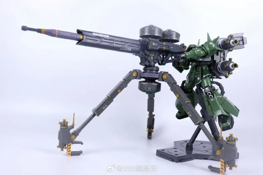 leien-model-1-100-psycho-zaku-ver-ka-big-gun-v0-km51b02z4yeh1.webp