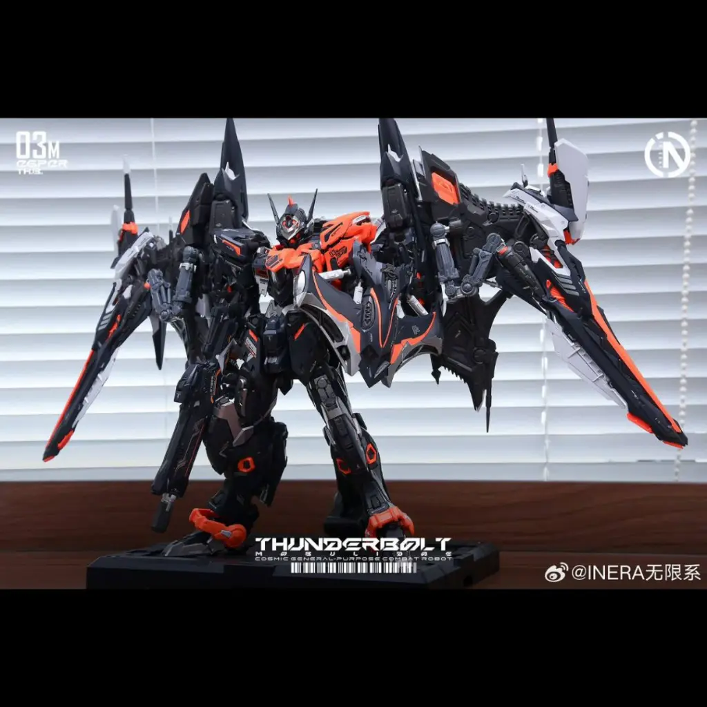 [PREORDER] INFINITE DIMENSION IN ERA+RMD 1/100 THUNDERBOLT (EXTREME SPEED MANTA RAY) 2.0 VER MODEL KIT