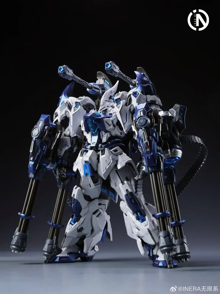 INFINITE DIMENSION X SUPERNOVA IN ERA + RMD (REAL MINUTIA DESIGNS）1/100 LIZARD- POLAR SHARK VER MODEL KIT